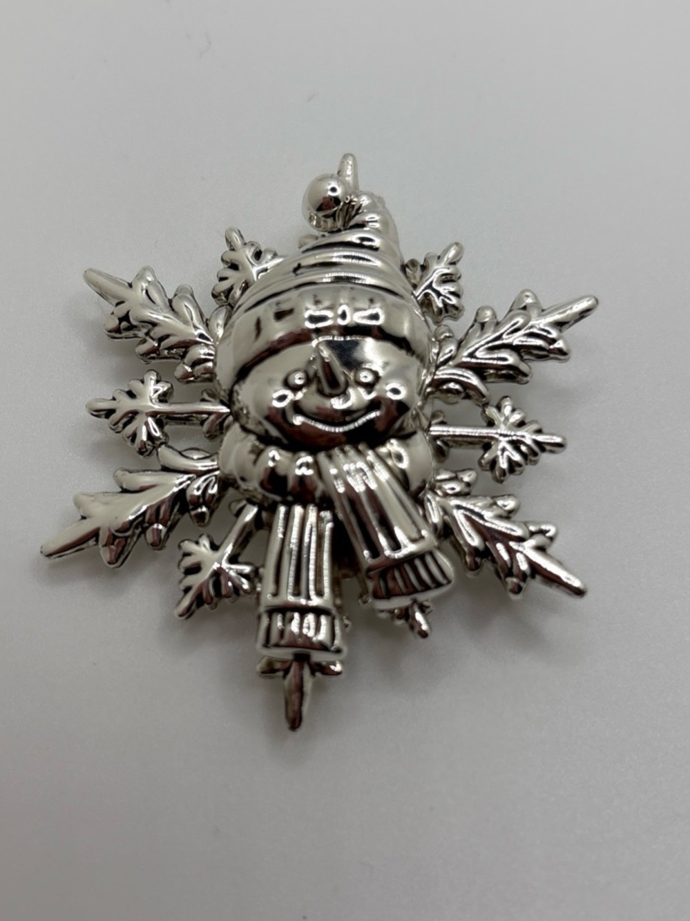 Silver Vintage Best Snowman Snowflake Pin Brooch Pendant